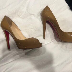 Christian Louboutin Very Prive 120 Patent Calf Size 39